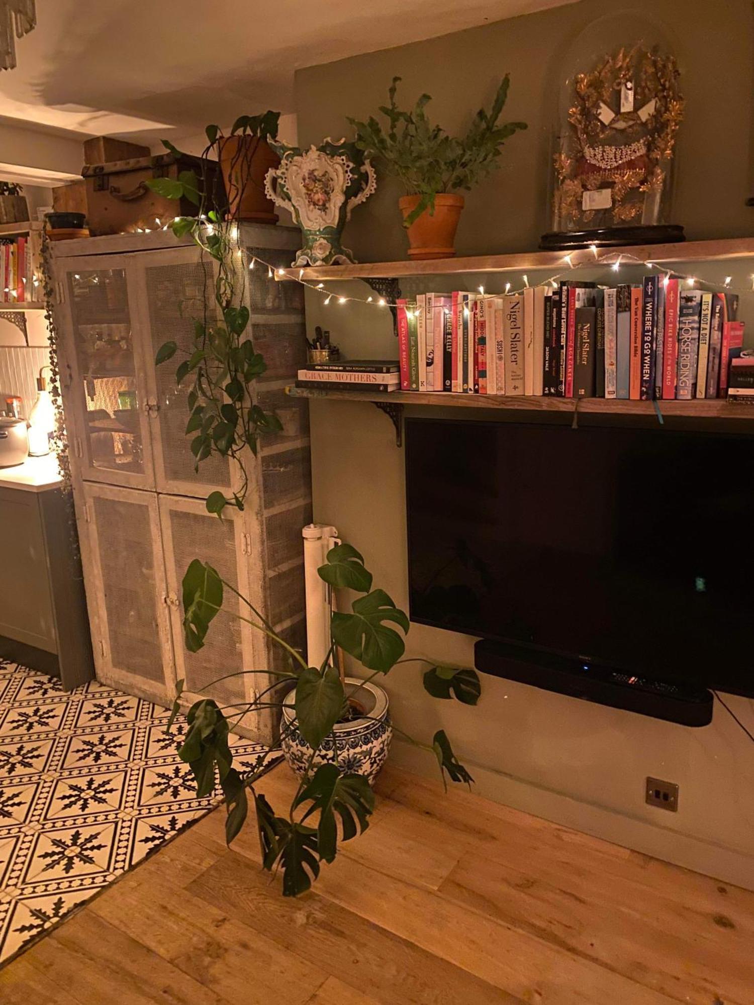 Stylish & Cosy Boutique Townhouse 1 Bedroom, 1 Sofa Bed - Sleeps 4 Christchurch  Dış mekan fotoğraf